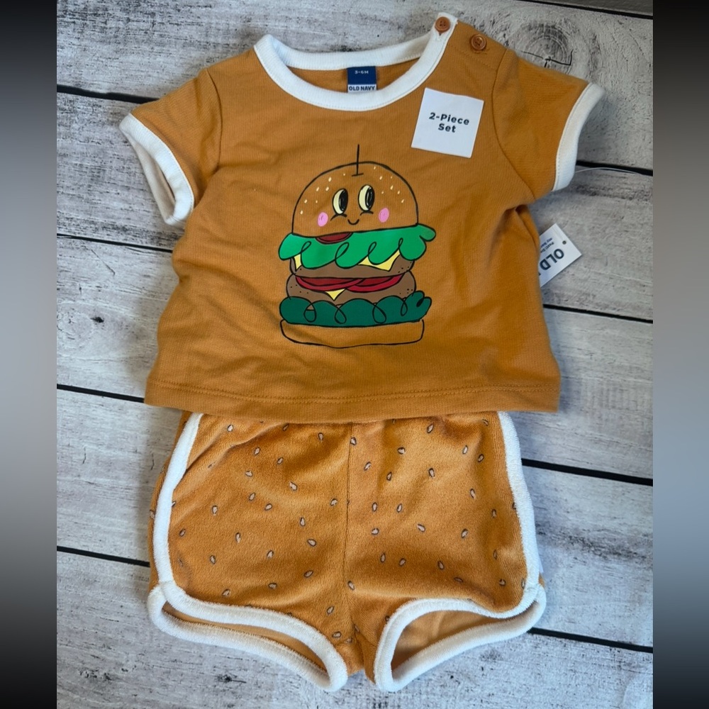 Baby Old Navy 3-6 M Hamburger Top Shorts Outfit Set 2PC Boy Girl Unisex NWT